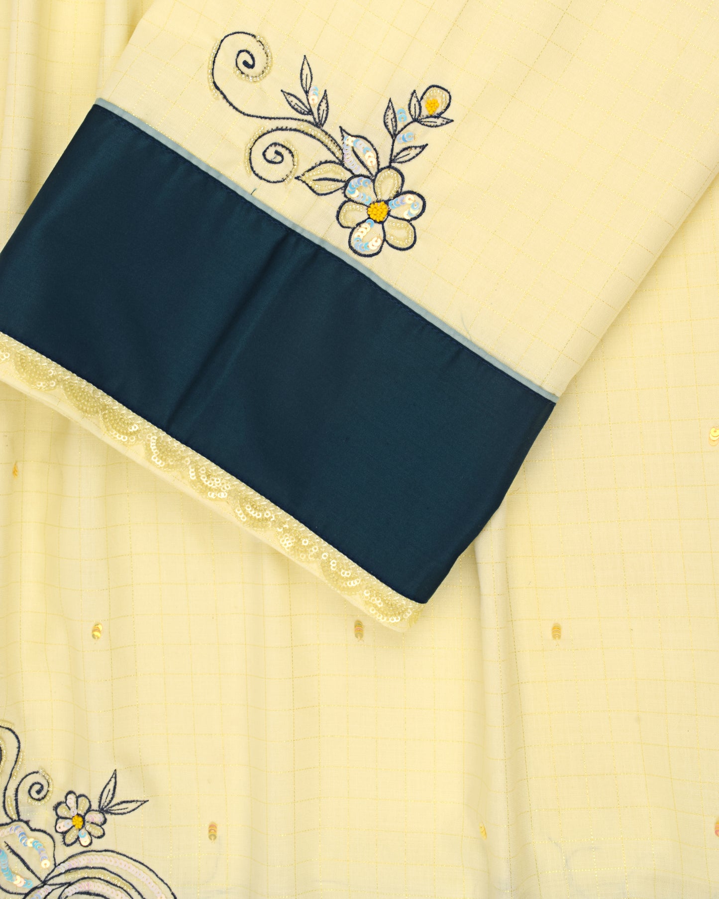 Lemon Yellow Rida With Floral Work & Smart Sequence Lace