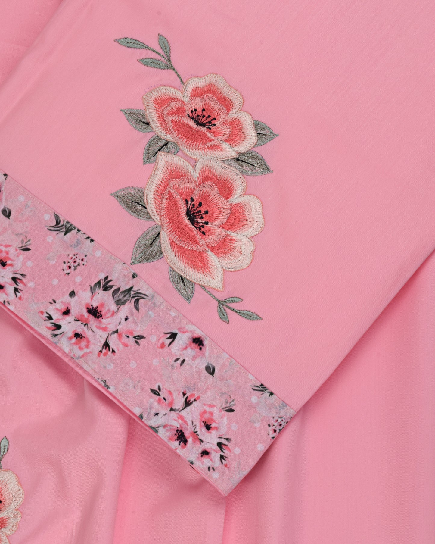 Baby Pink Rida With Smart Panel Lace & Floral Applique Bunch