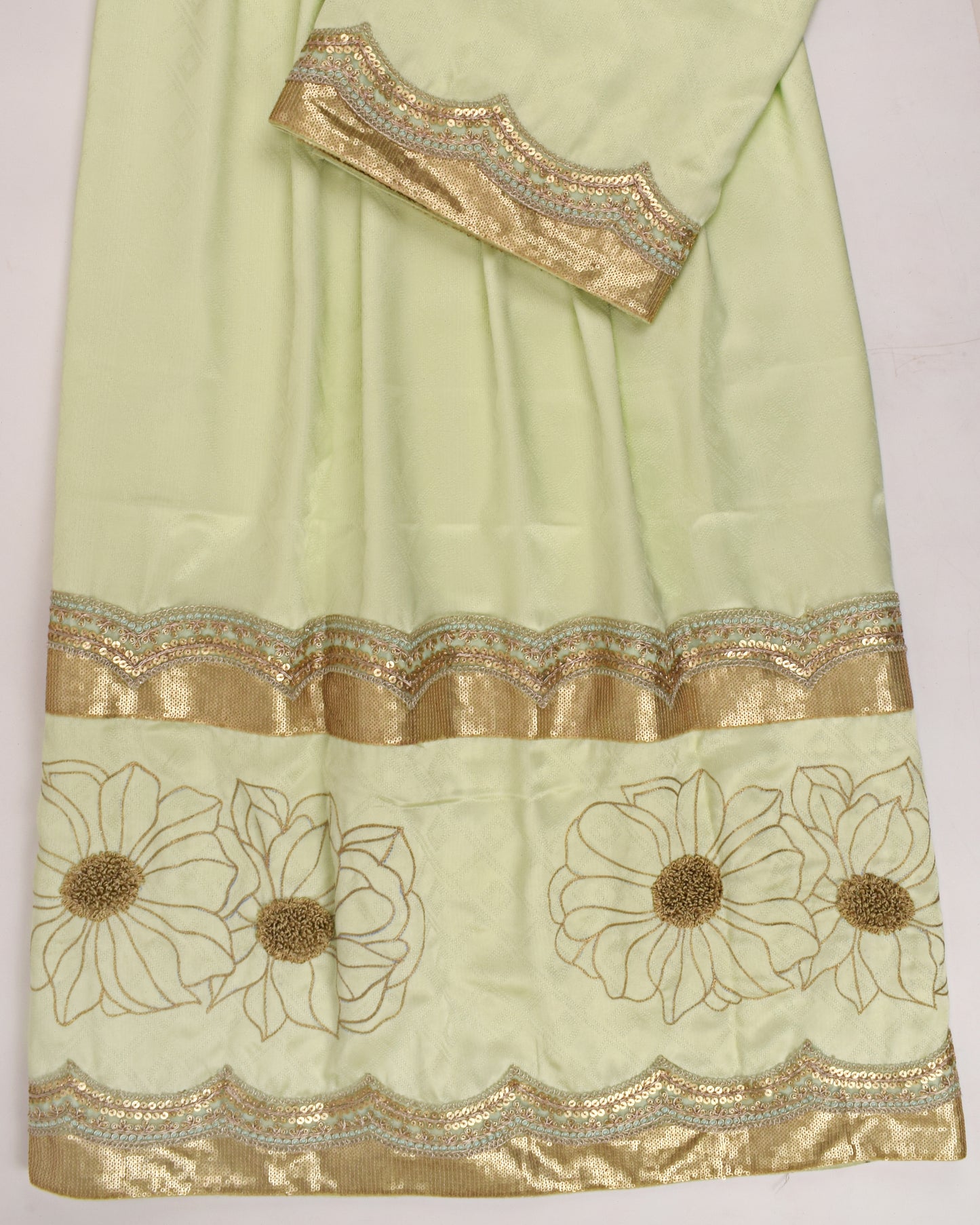 Pistachio Silk Rida With Golden Lace & Floral Embroidery Work