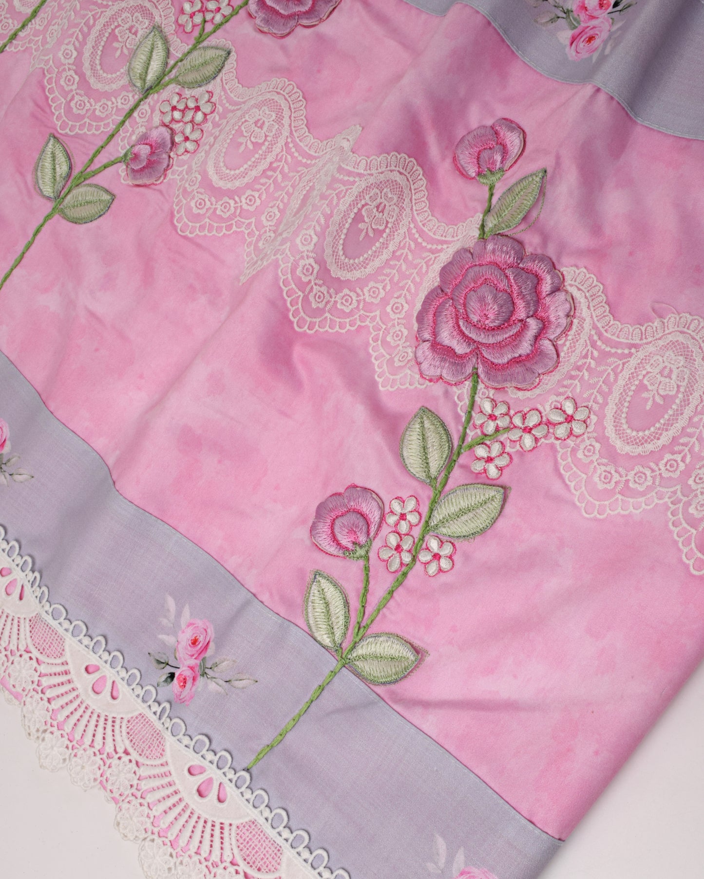 Light Purple Marble Rida With Smart Panel & Floral Applique Work