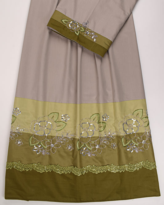 Khaki Rida With Smart Lace Light Dark Panel & Aari Floral Border