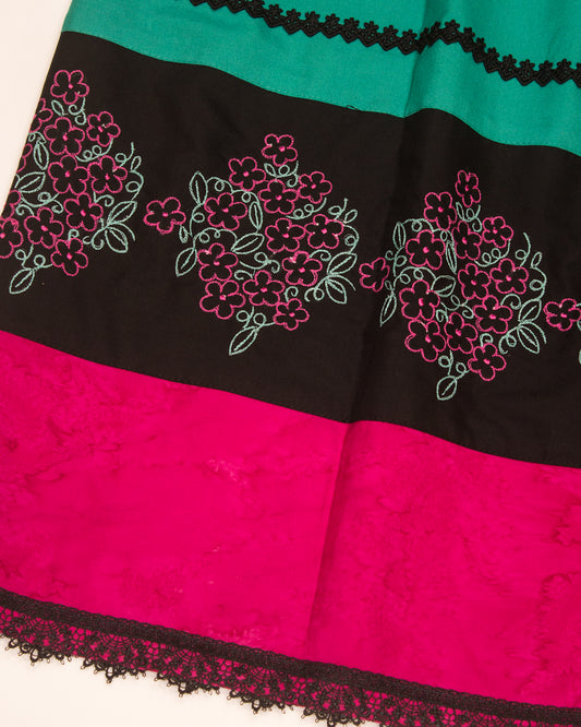 Morpeach Rida With Smart Dark Panel & Embroidery On Panel